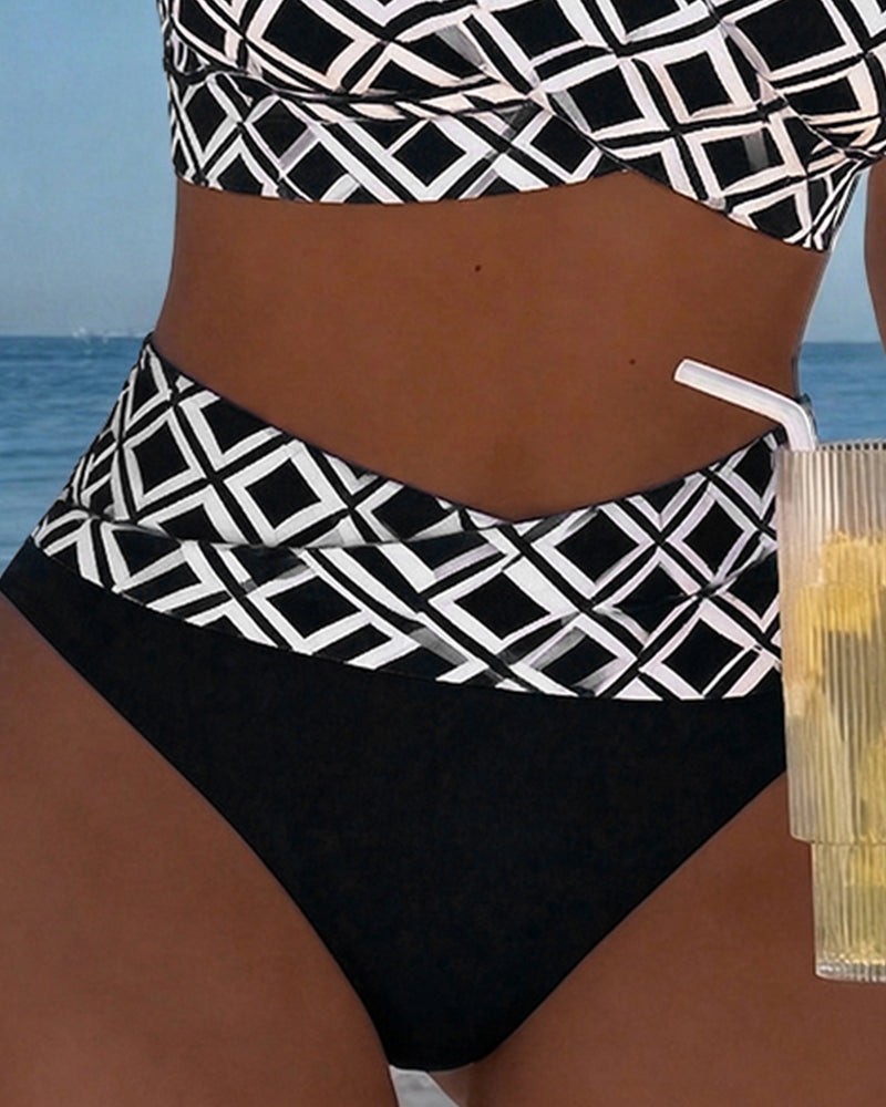 Van Rijn Fashion® | Twee-delige Bikini met Diamantpatroon