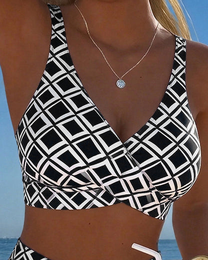 Van Rijn Fashion® | Twee-delige Bikini met Diamantpatroon