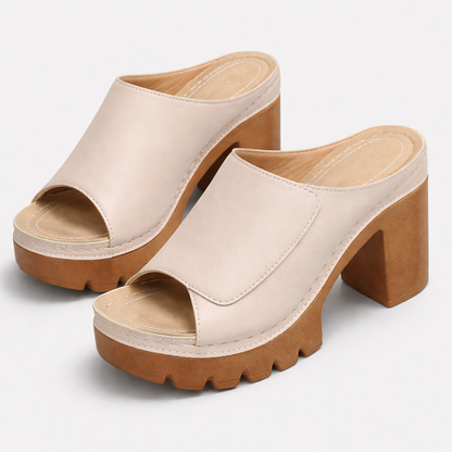 Van Rijn Fashion® | Leren plateaumule met blokhak