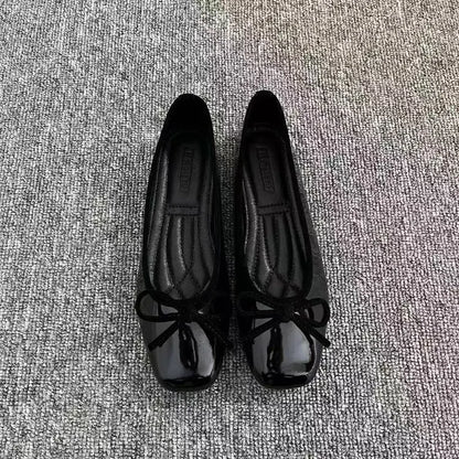 Van Rijn Fashion® | Lakleren Ballerina's met Strik