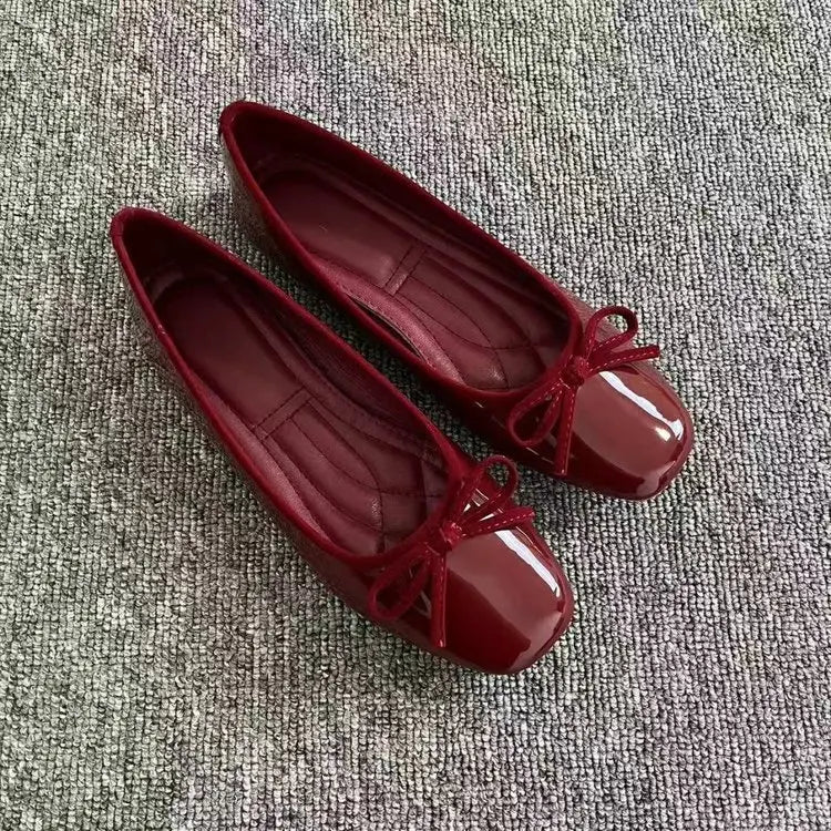 Van Rijn Fashion® | Lakleren Ballerina's met Strik