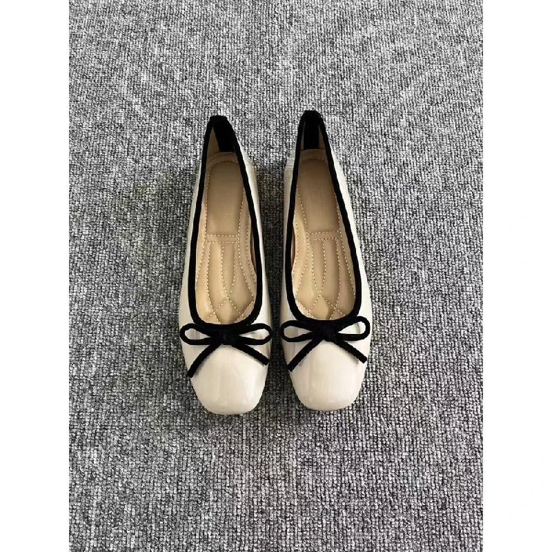 Van Rijn Fashion® | Lakleren Ballerina's met Strik