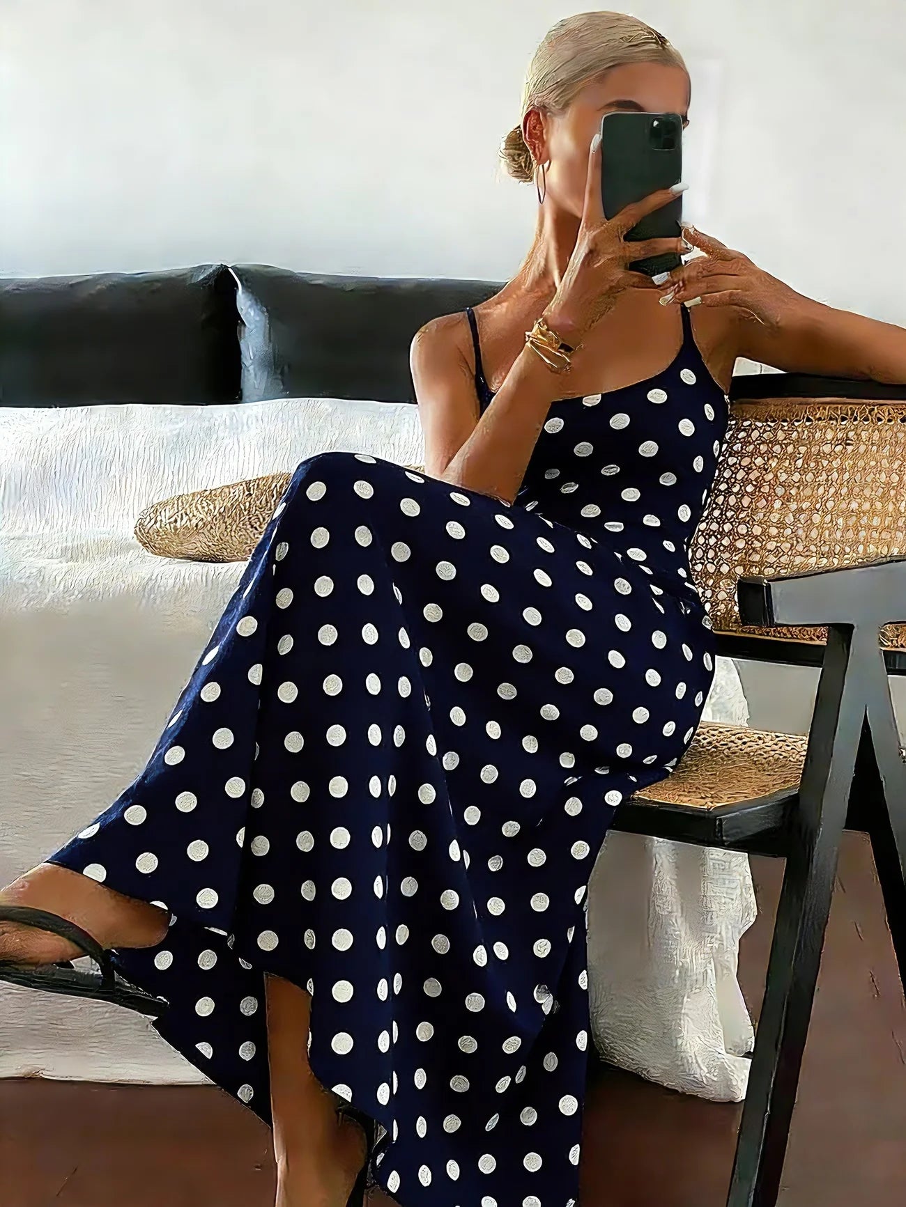 Van Rijn Fashion® | Elegante Polka Dot Midi-jurk