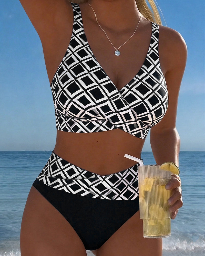 Van Rijn Fashion® | Twee-delige Bikini met Diamantpatroon